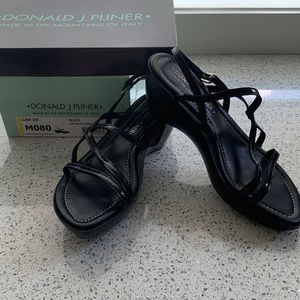 Donald J Pliner black sandals. Size 8. Worn once for a wedding only. Like new!
